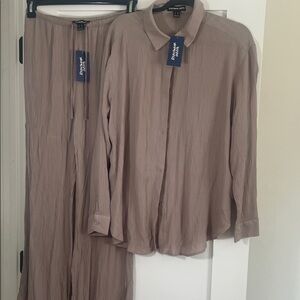 Streetwear Society Beige Shirt and Pants Set